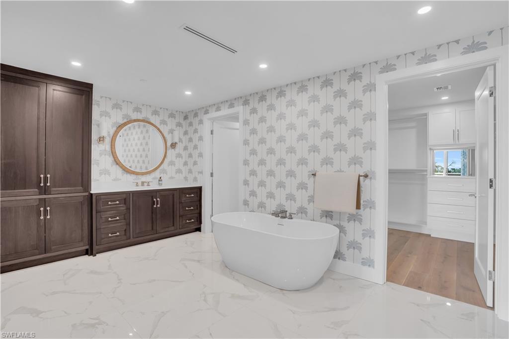 KALEA BAY TOWER 400 - Residential Lease