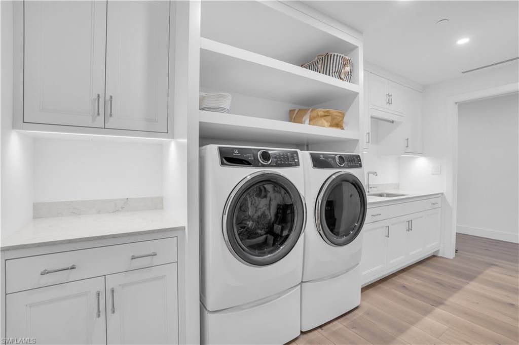 KALEA BAY TOWER 400 - Residential Lease