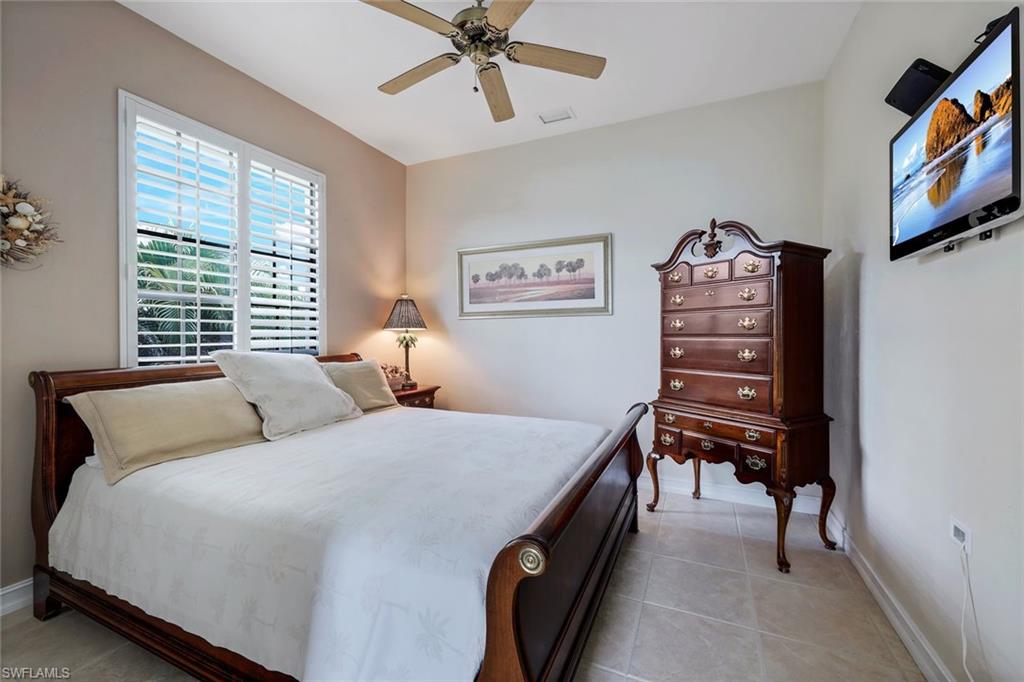 SOUTHPORT ON THE BAY - Residential