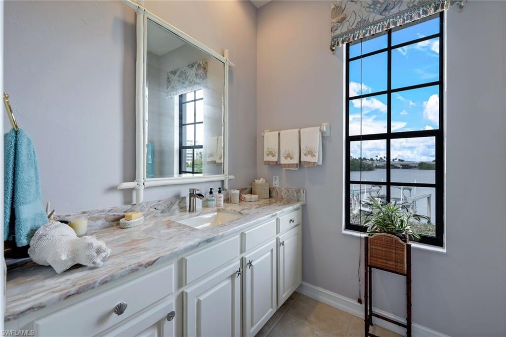 SOUTHPORT ON THE BAY - Residential