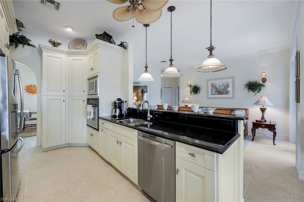 SOUTHPORT ON THE BAY - Residential