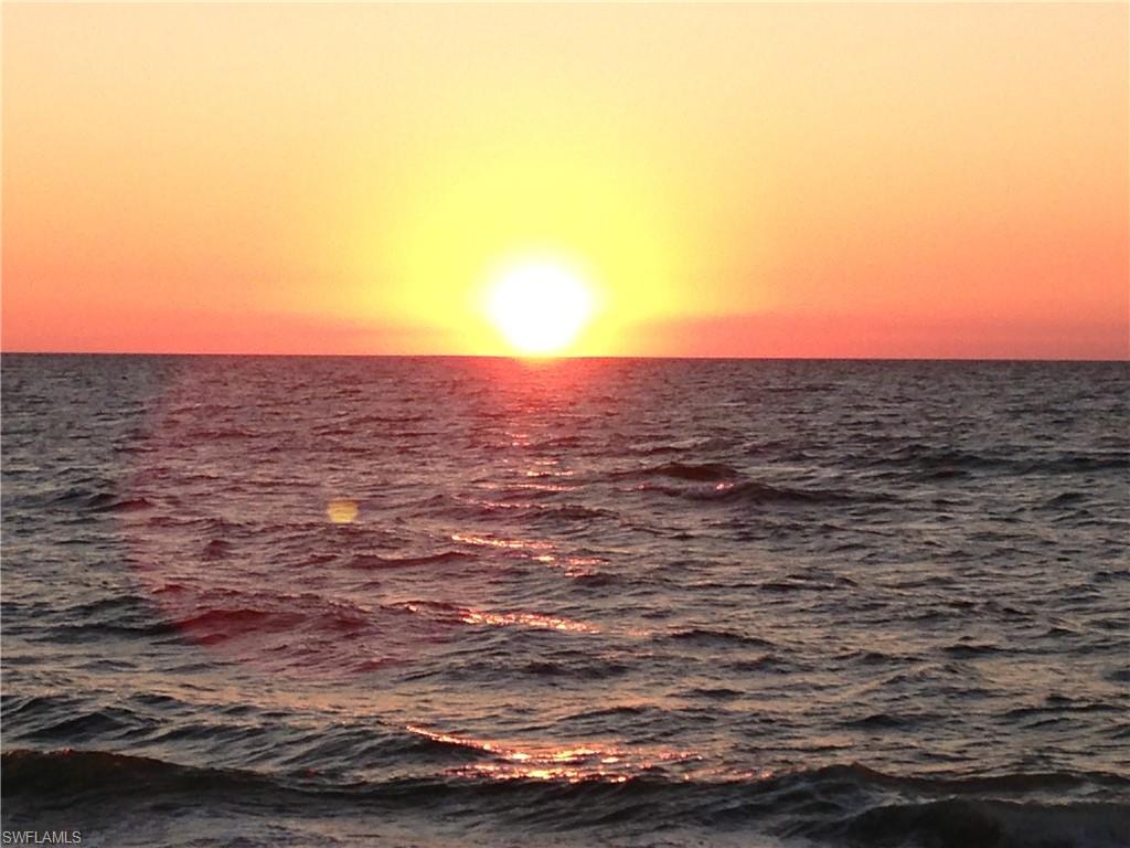 SOUTHPORT ON THE BAY - Residential