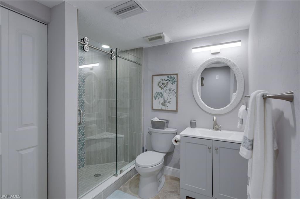 SOUTHPORT ON THE BAY - Residential