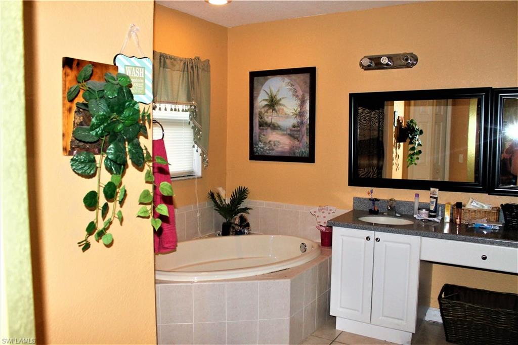 MONTURA RANCH ESTATES - Residential