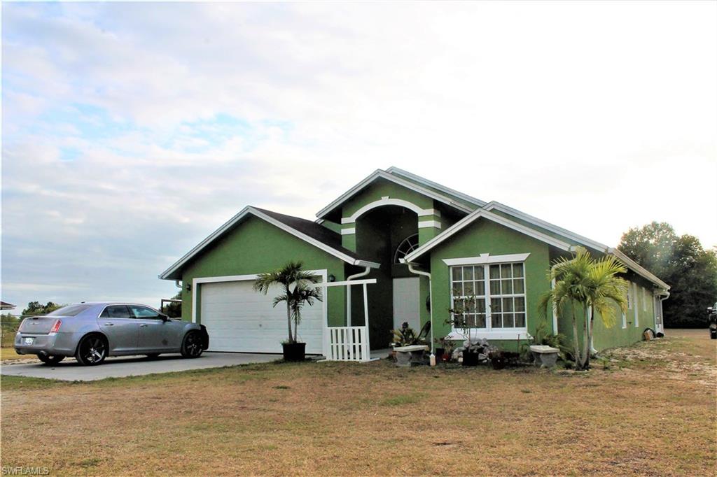 MONTURA RANCH ESTATES - Residential