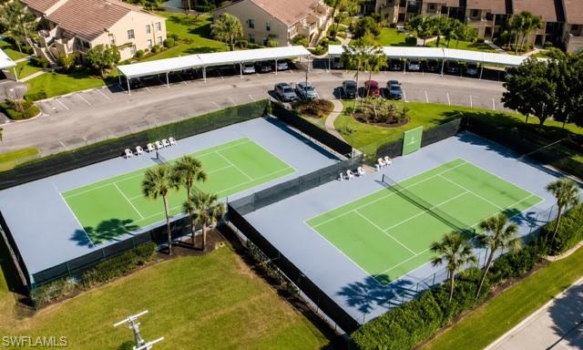 ADMIRALTY YACHT & RACQUET CLUB - Residential