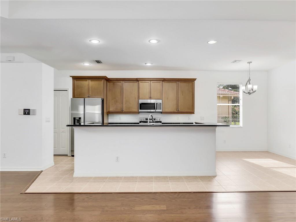 BELLA TERRA - Residential Lease