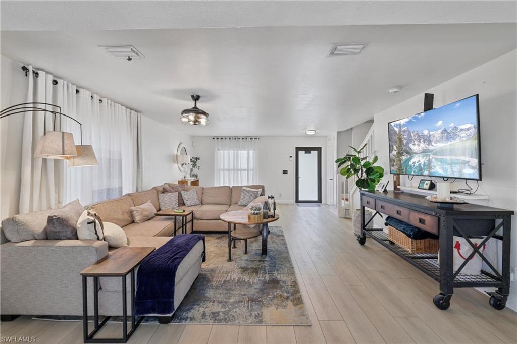 BURNT STORE LAKES - Residential