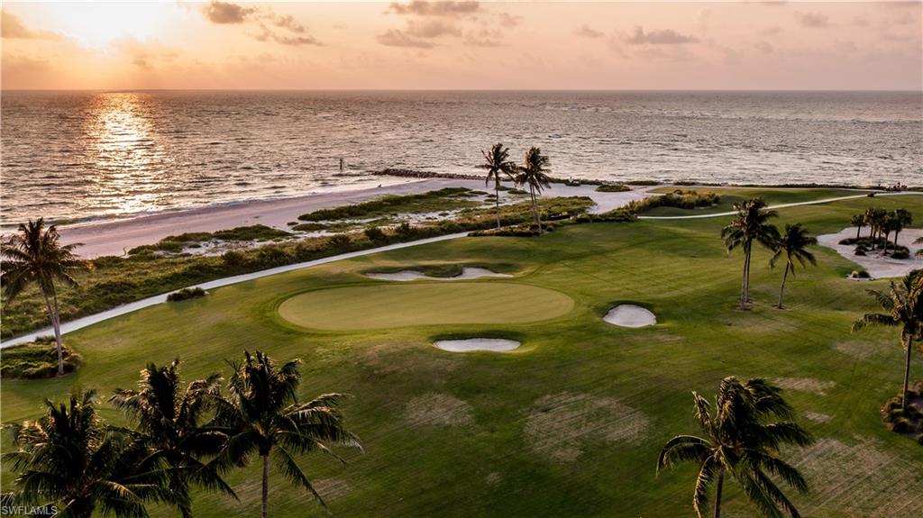 TENNIS VILLAS - Residential