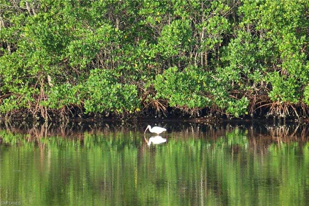 TENNIS VILLAS - Residential