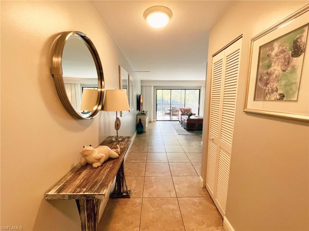 TENNIS VILLAS - Residential