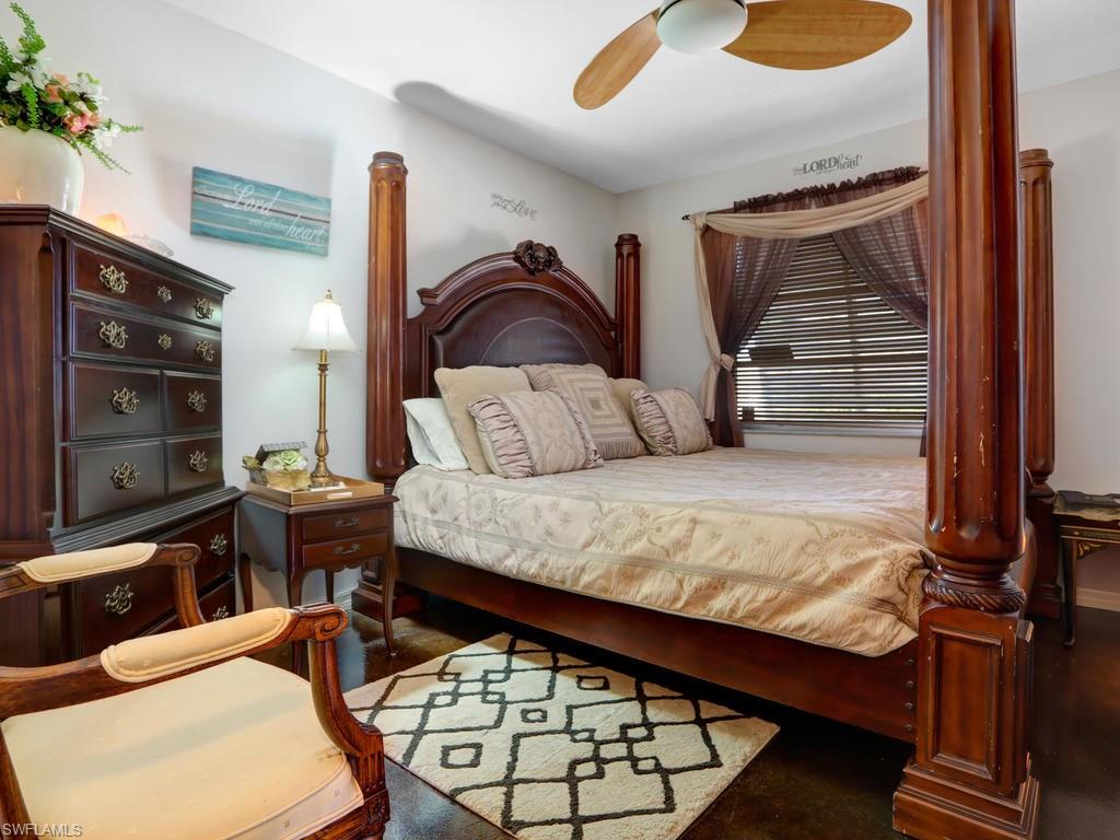 LELY TROPICAL ESTATES - Residential