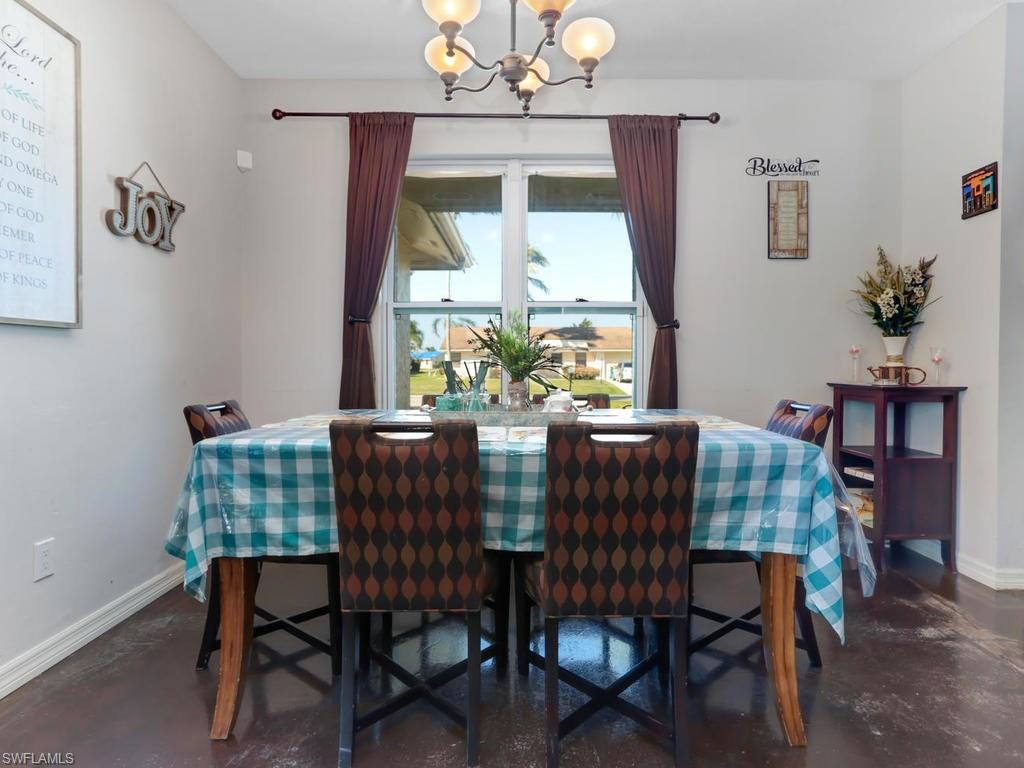 LELY TROPICAL ESTATES - Residential