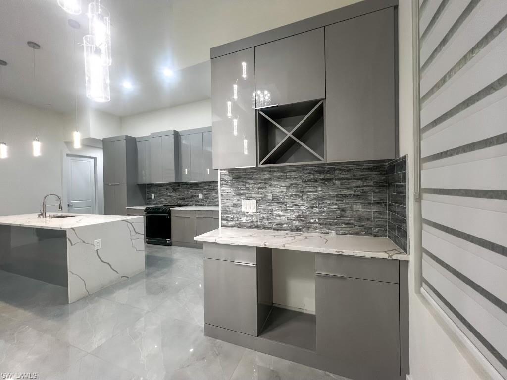 NORTH FORT MYERS - Residential