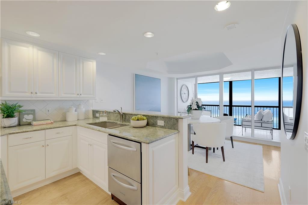 BILTMORE AT BAY COLONY - Residential