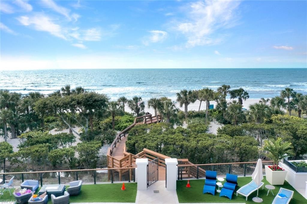 BILTMORE AT BAY COLONY - Residential