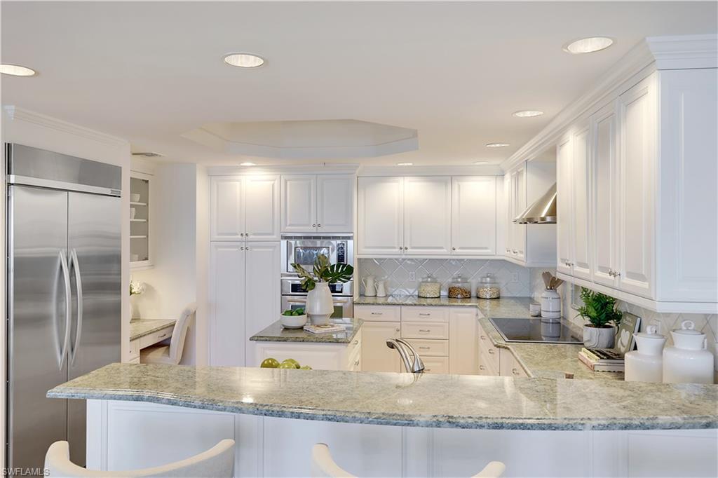 BILTMORE AT BAY COLONY - Residential