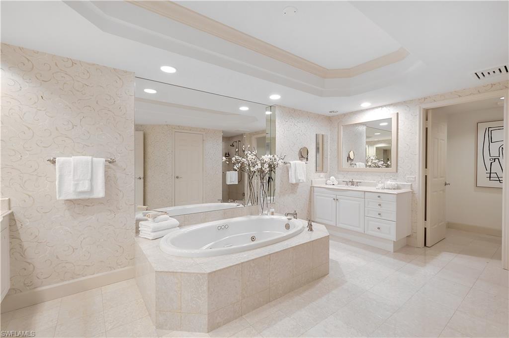 BILTMORE AT BAY COLONY - Residential