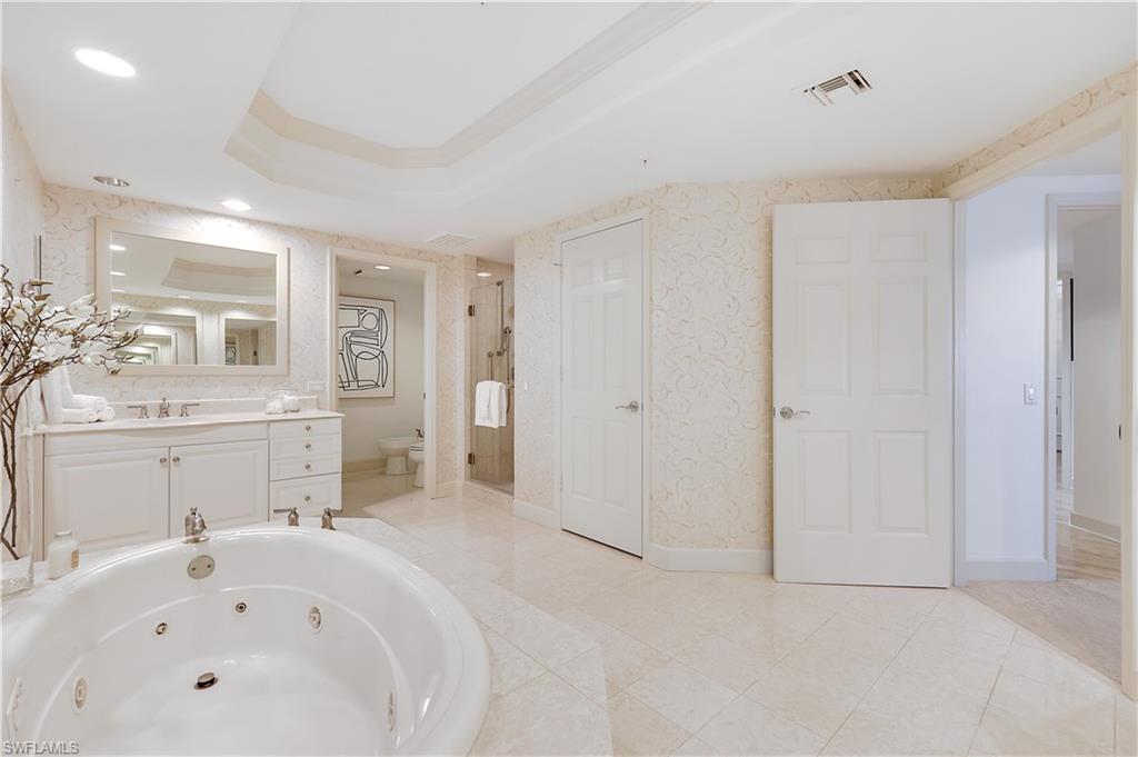 BILTMORE AT BAY COLONY - Residential