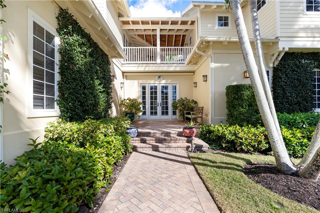 AQUALANE SHORES - Residential