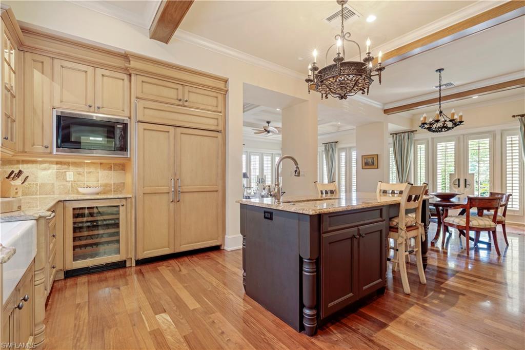 AQUALANE SHORES - Residential