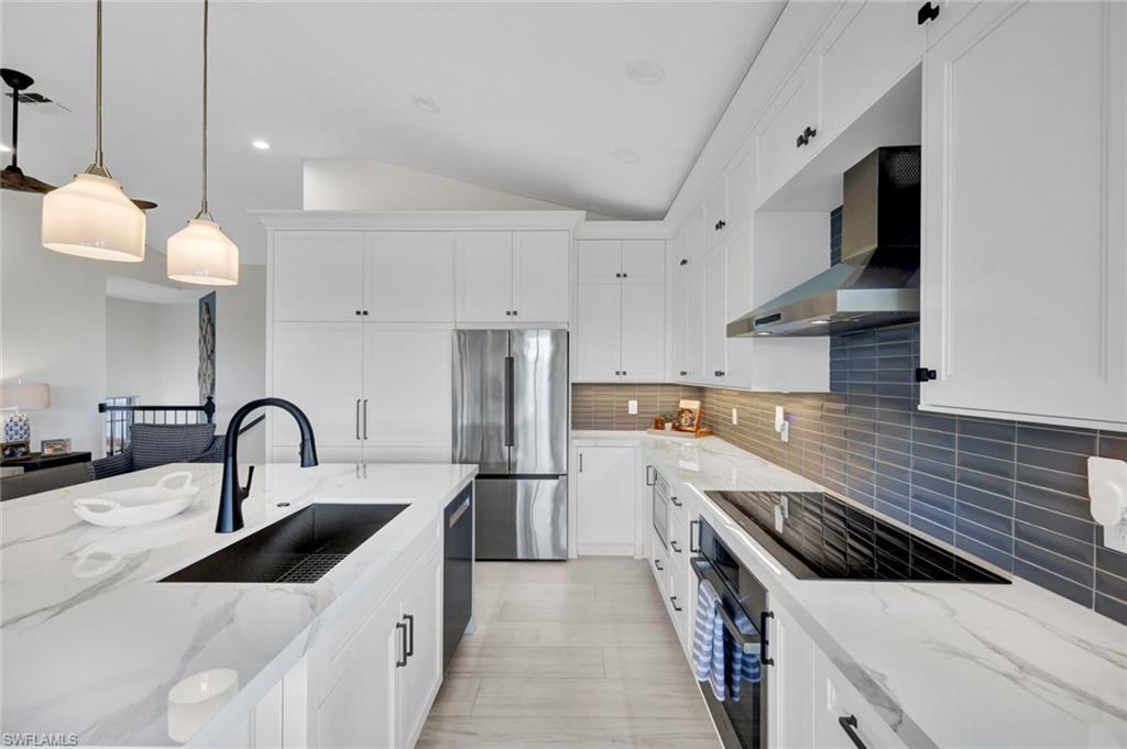 HARBOR LANDING - Residential