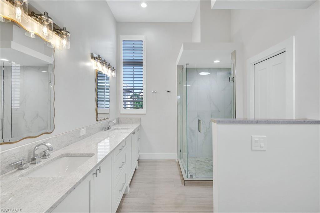 HARBOR LANDING - Residential