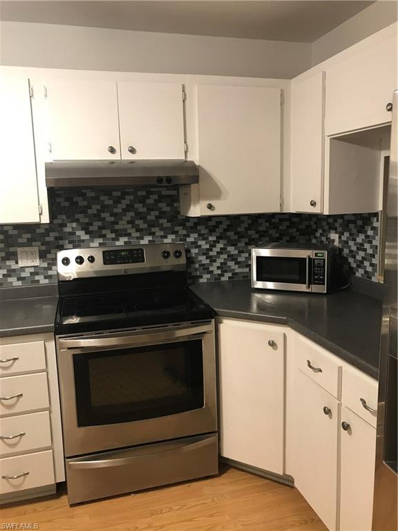 CYPRESS LAKES MANOR SOUTH - Residential