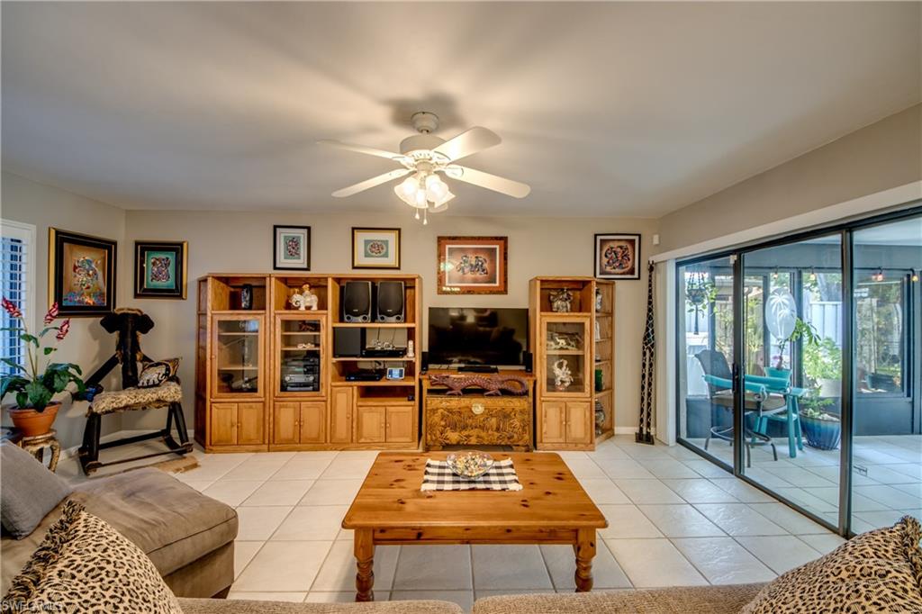 FLAMINGO VILLAGE - Residential