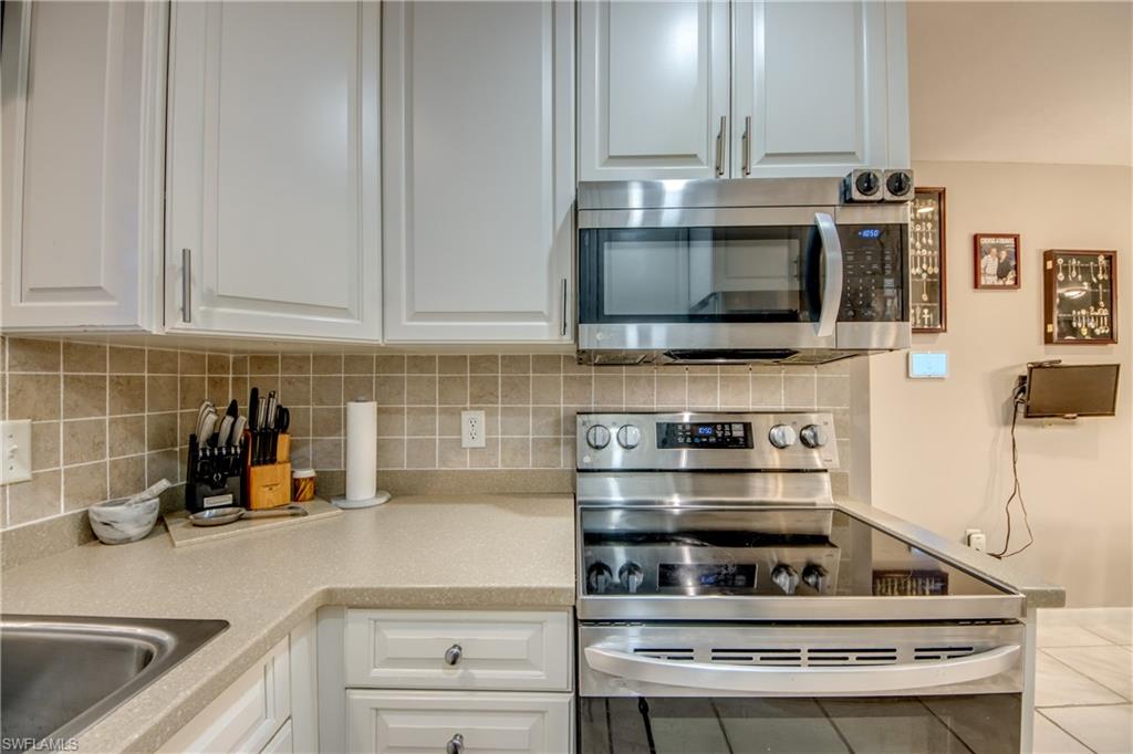 FLAMINGO VILLAGE - Residential