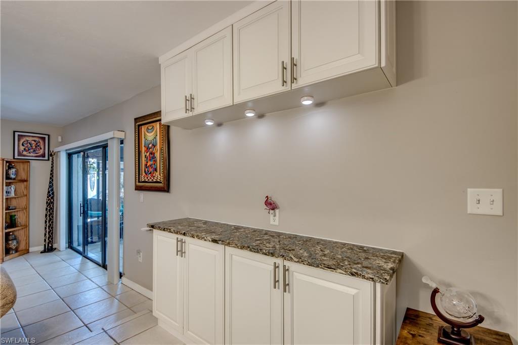 FLAMINGO VILLAGE - Residential