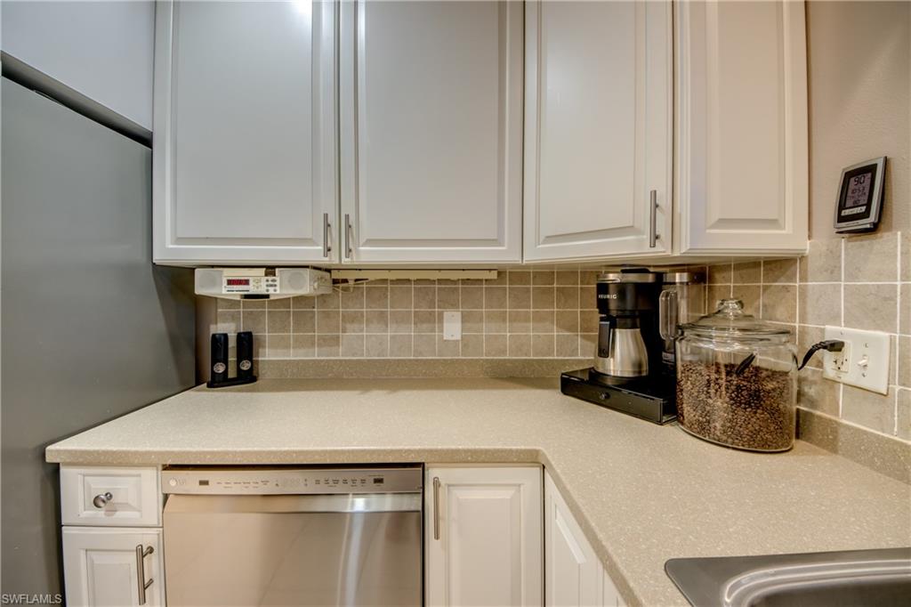 FLAMINGO VILLAGE - Residential