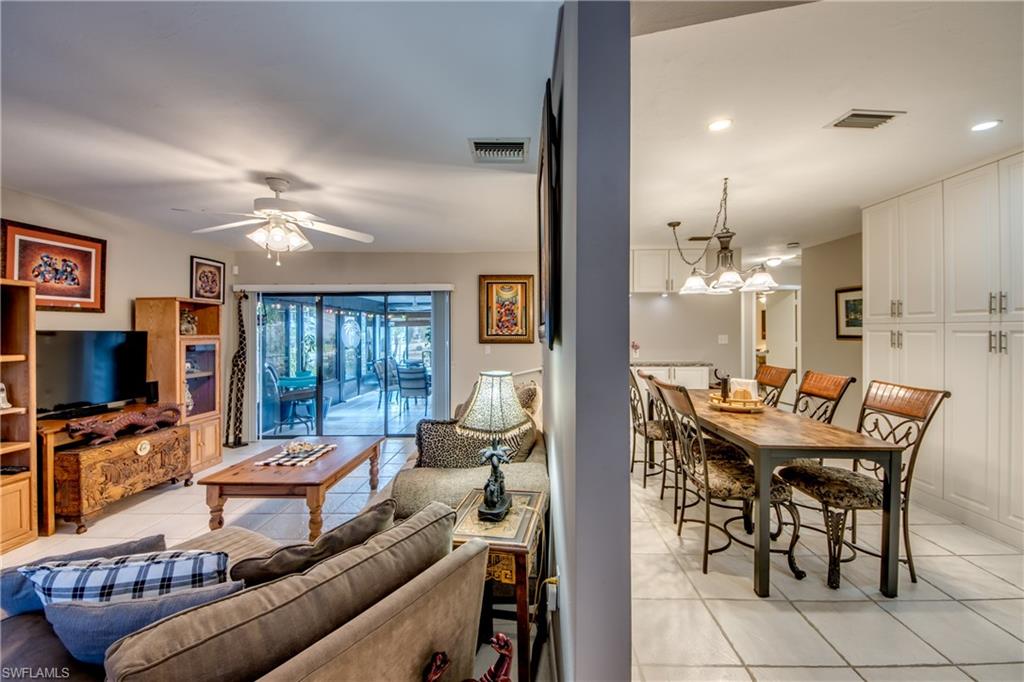 FLAMINGO VILLAGE - Residential