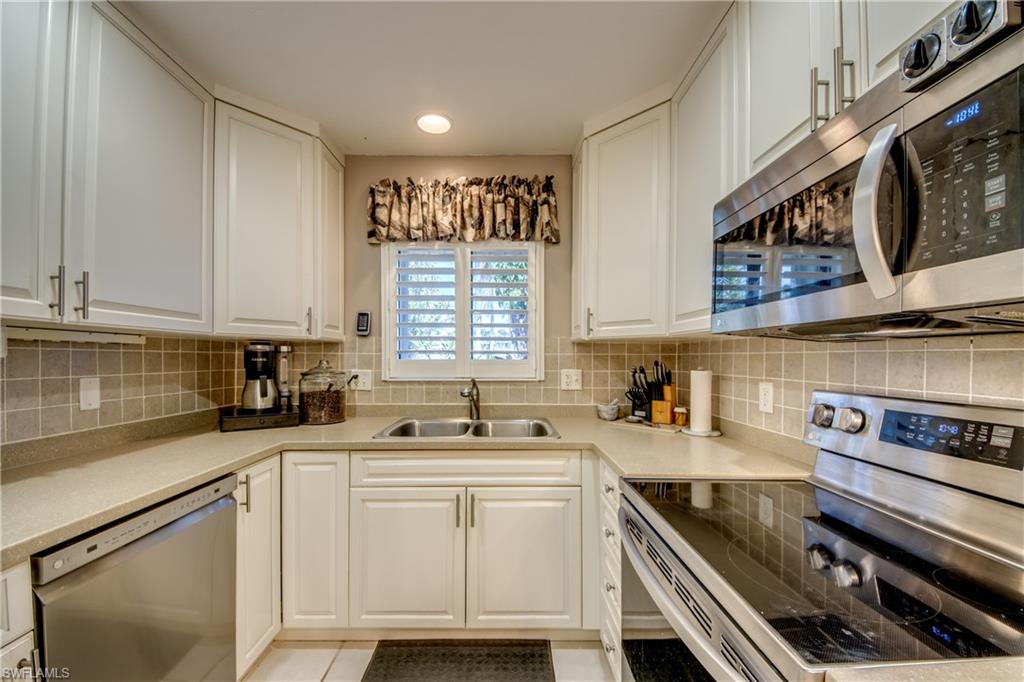 FLAMINGO VILLAGE - Residential