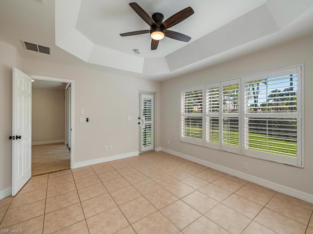 SATURNIA LAKES - Residential