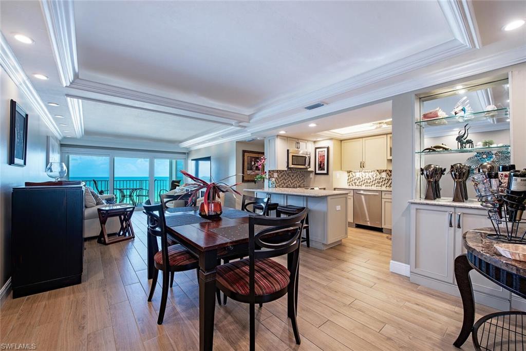 3443 Gulf Shore Blvd N 409