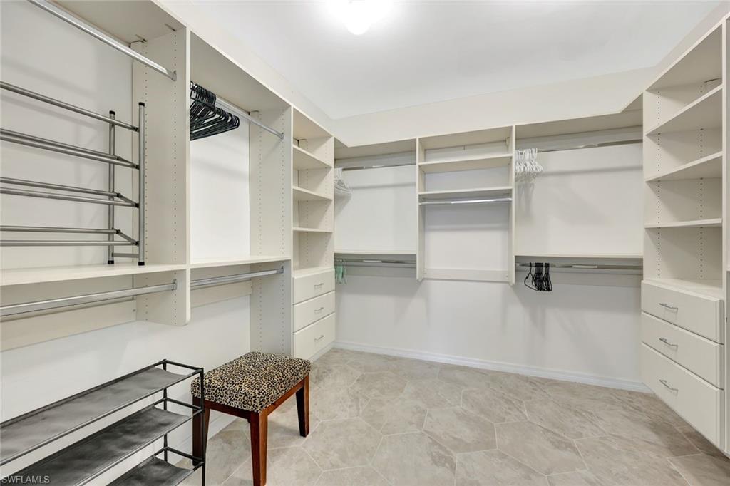 SAVANNA - Residential