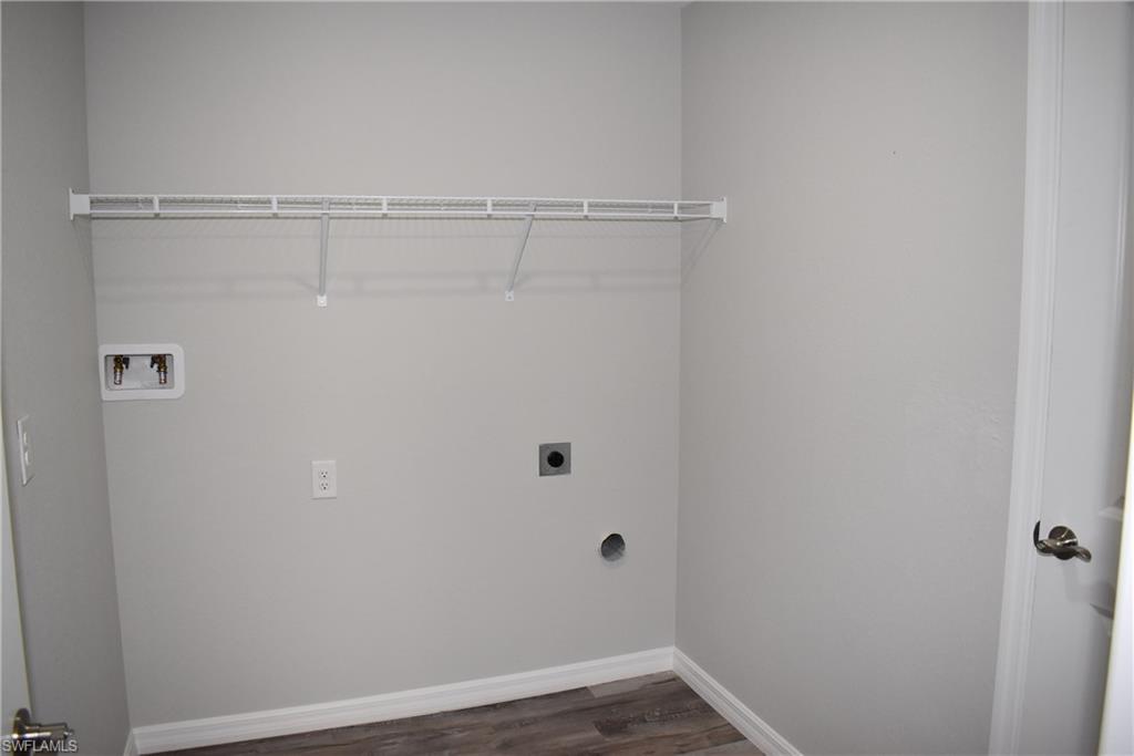 NORTH PORT - Residential Lease