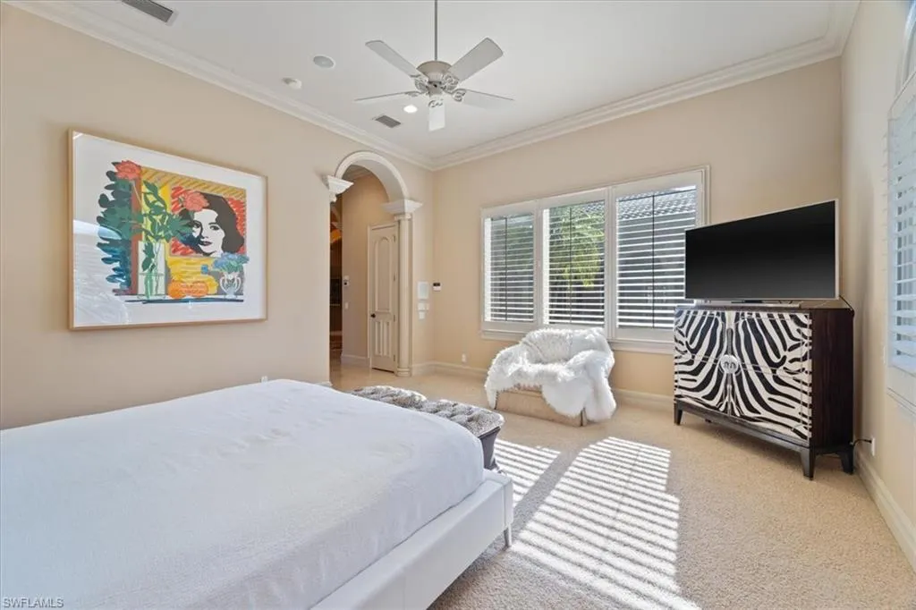 Naples, Florida 34102, United States, 3 Bedrooms Bedrooms, ,5 BathroomsBathrooms,Residential,Active,114406