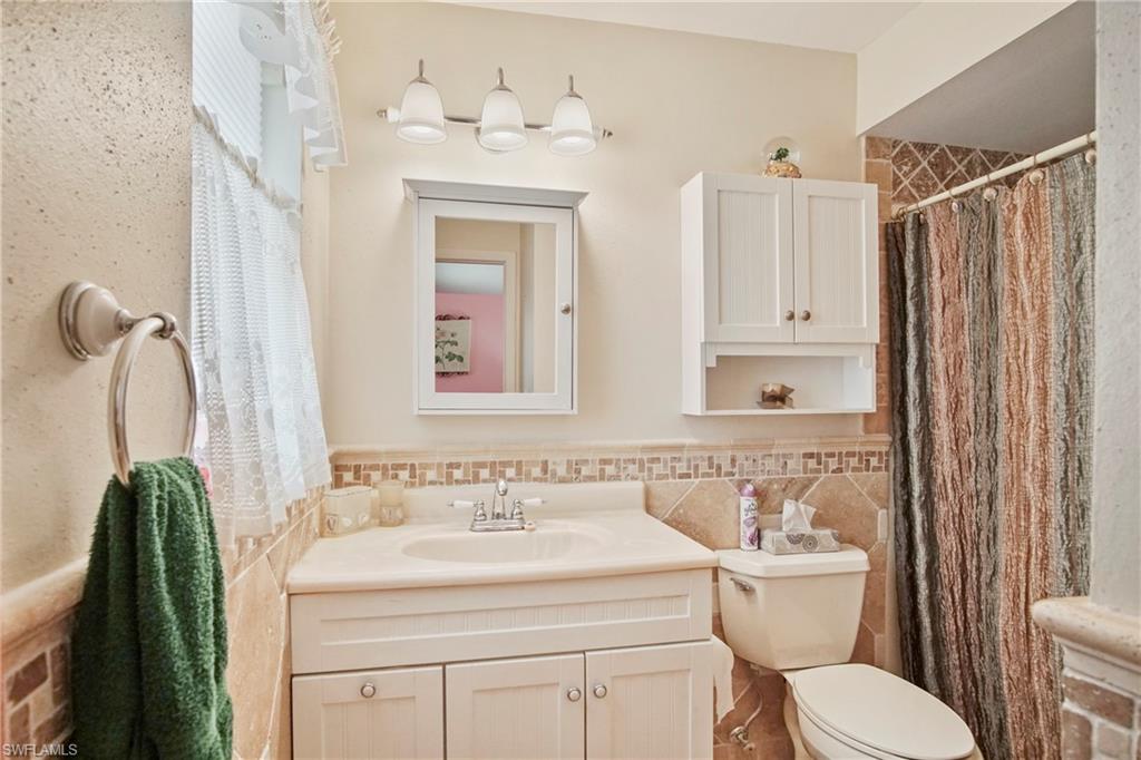 SAN CARLOS PARK - Residential