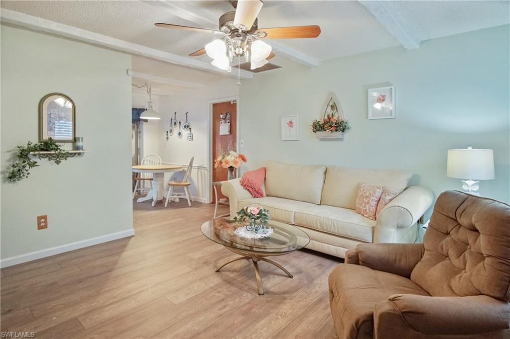 SAN CARLOS PARK - Residential