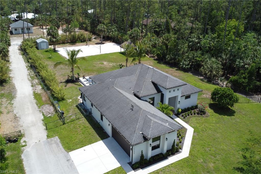 LOGAN WOODS - Residential