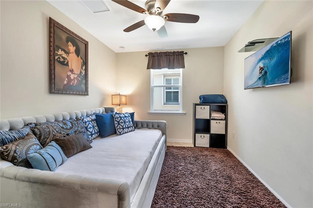 CORAL HARBOR - Residential Lease