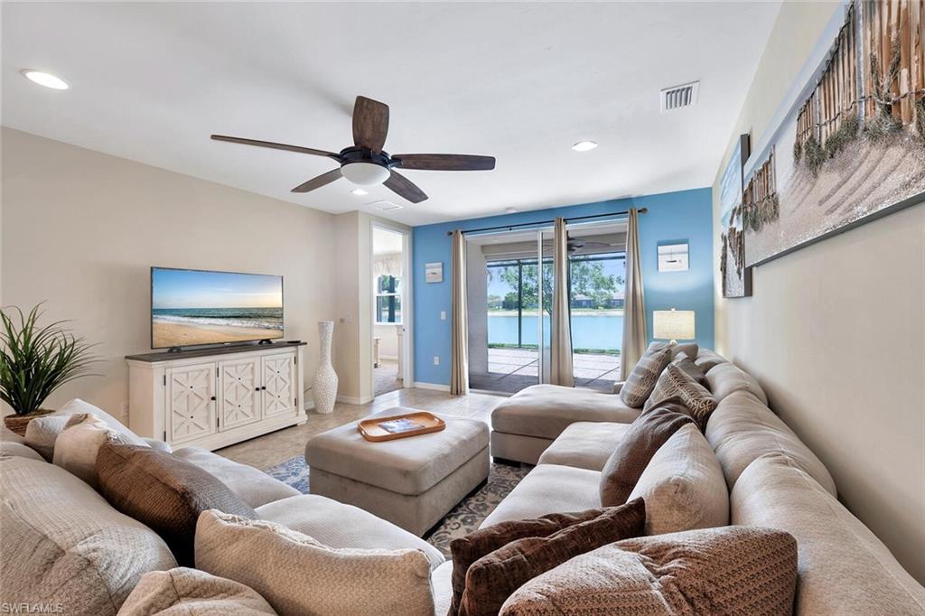 CORAL HARBOR - Residential Lease