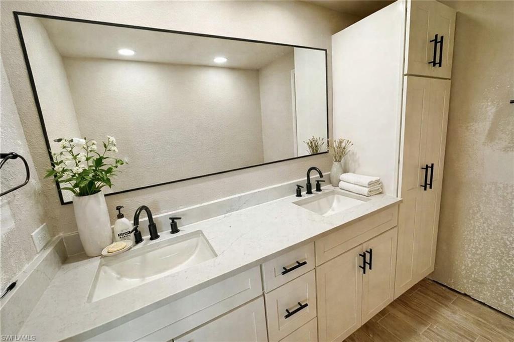 SANDPIPER VILLAGE - Residential