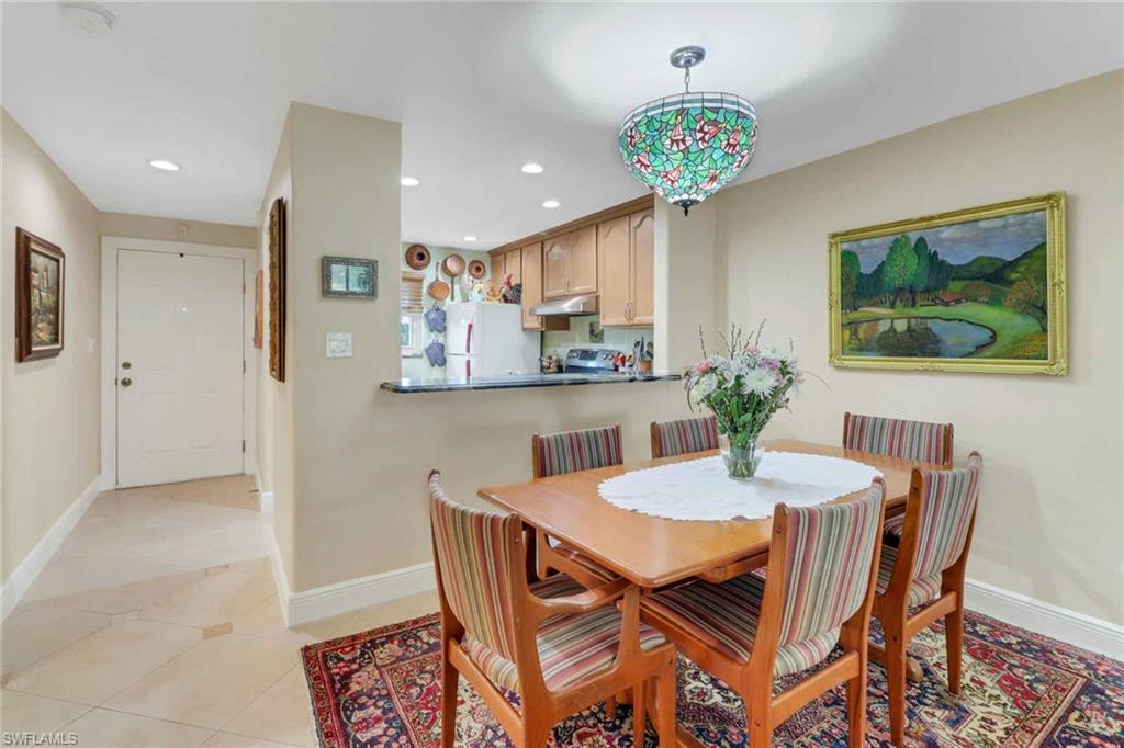 5595 RATTLESNAKE HAMMOCK RD C-19