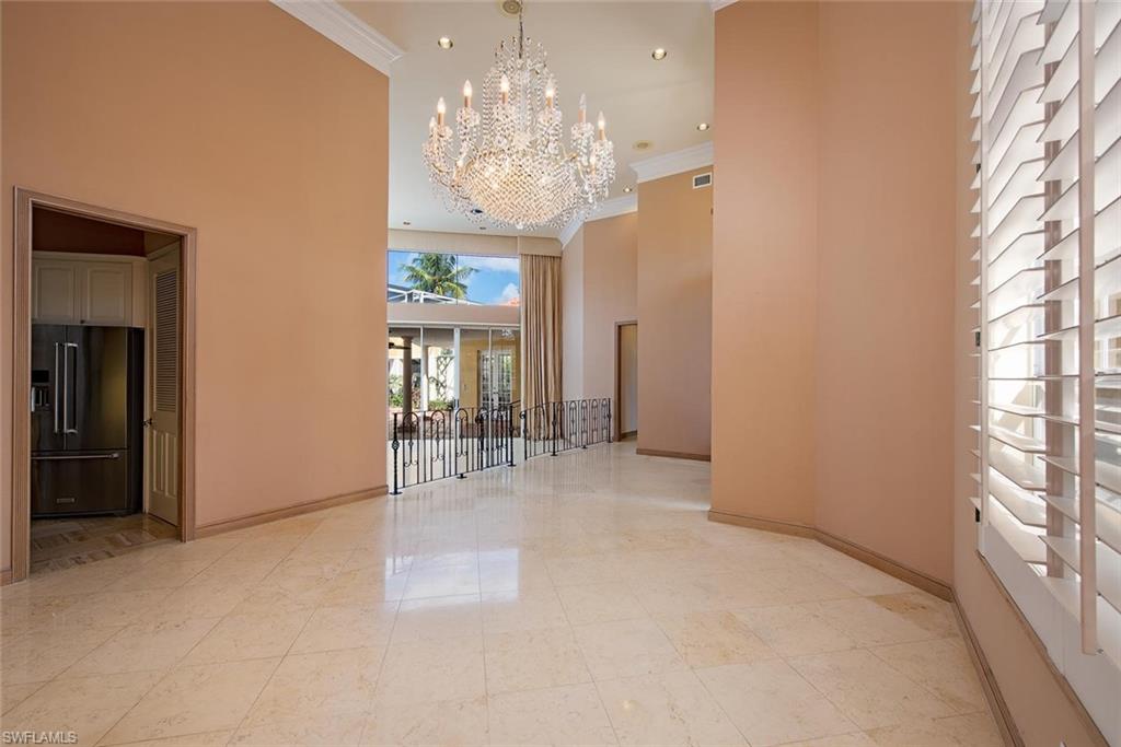 BAY COLONY SHORES - Residential