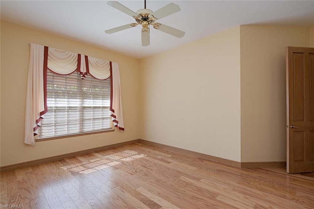 BAY COLONY SHORES - Residential