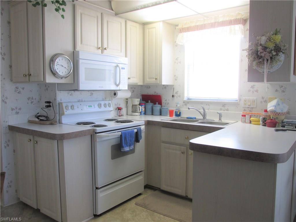 PALMETTO PALMS R V - Residential