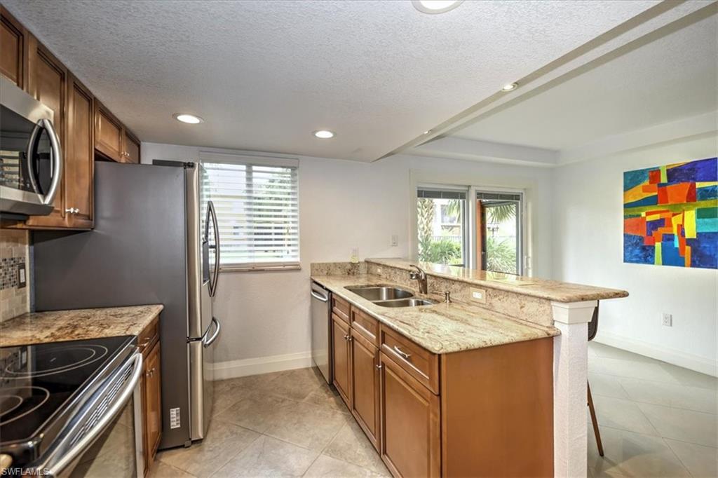 SUNSET POINTE AT FORT MYERS - Residential